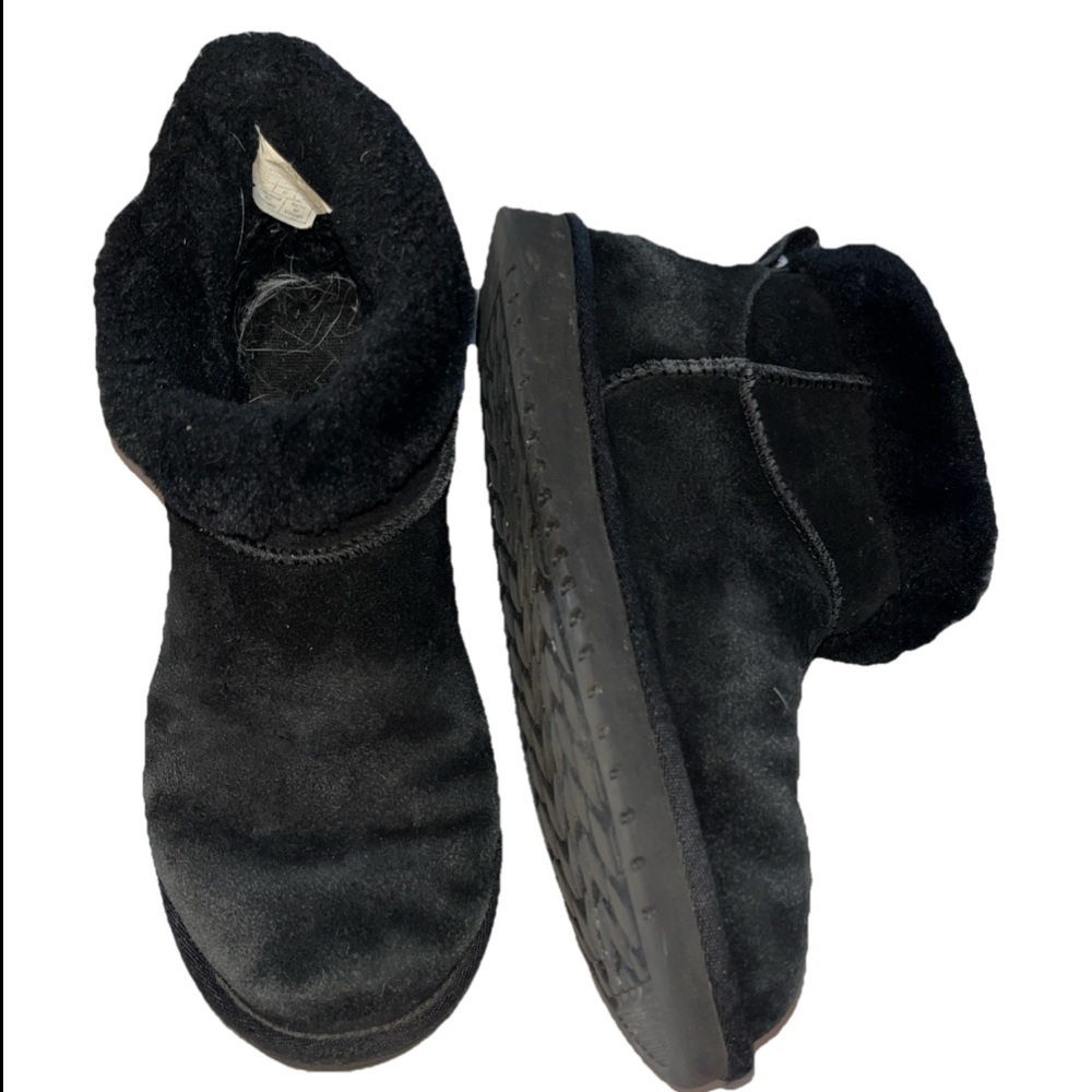 Uggs BLACK SUEDE Koolaburra DEZI MINI ANKLE BOOTS size 9 Leather Fur Lined WOMEN